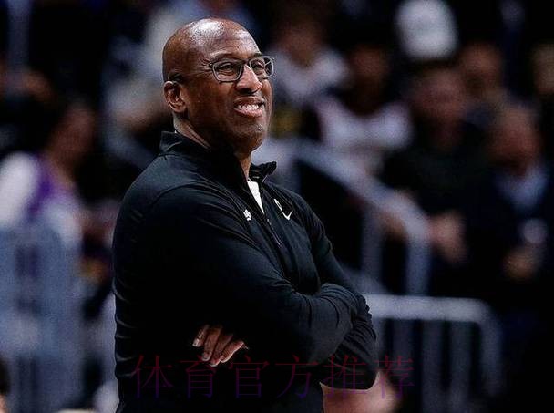 迈克-布朗采访全文：不接受全队今晚表现，球迷嘘声很合理